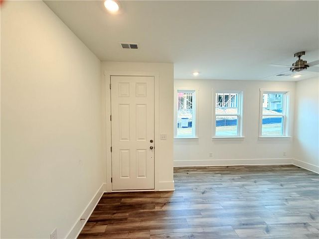 1565 Driggs NW Drive, Atlanta, GA 30318