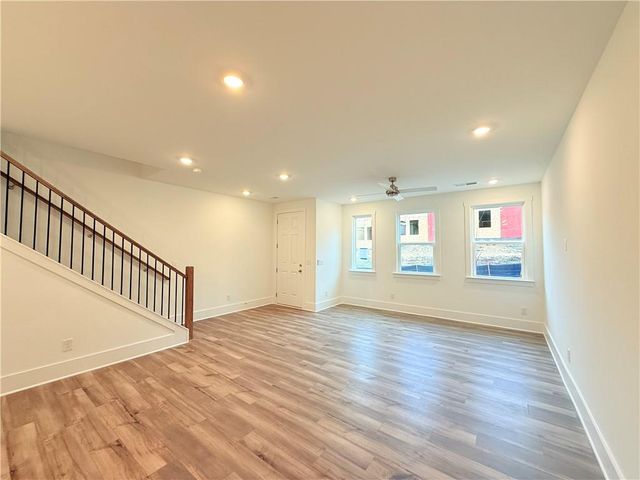 1565 Driggs NW Drive, Atlanta, GA 30318