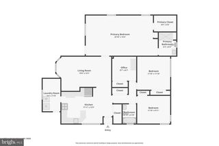 6 SWAN LN, Levittown, PA 19055