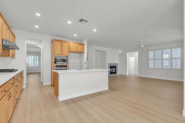 2612 Lark Sparrow Way, Elk Grove, CA 95757
