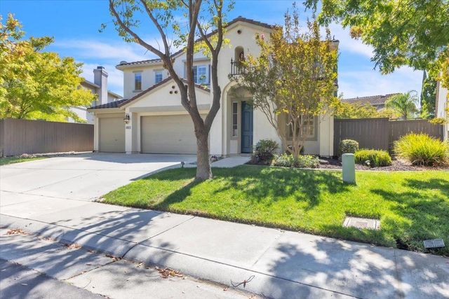 2612 Lark Sparrow Way, Elk Grove, CA 95757