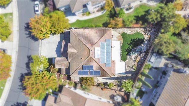 2612 Lark Sparrow Way, Elk Grove, CA 95757