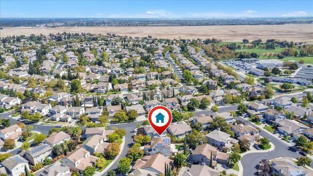 2612 Lark Sparrow Way, Elk Grove, CA 95757