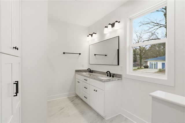 215 Ligon Drive, Anderson, SC 29621