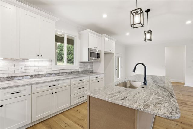 215 Ligon Drive, Anderson, SC 29621