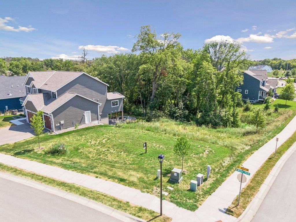 1949 Woods Point, Waconia, MN 55387 — photo 2