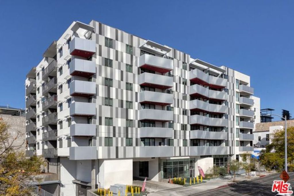 3640 Wilshire Boulevard 237, Los Angeles, CA 90010