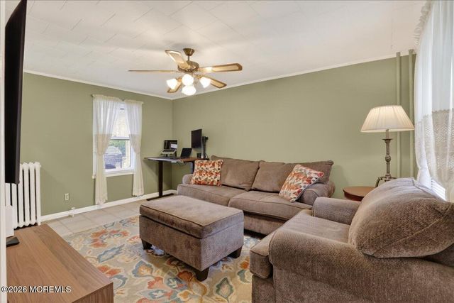27 Washington Street, Red Bank, NJ 07701