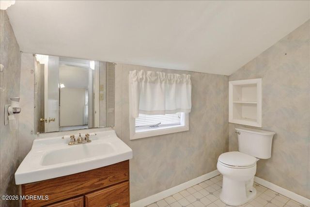 27 Washington Street, Red Bank, NJ 07701