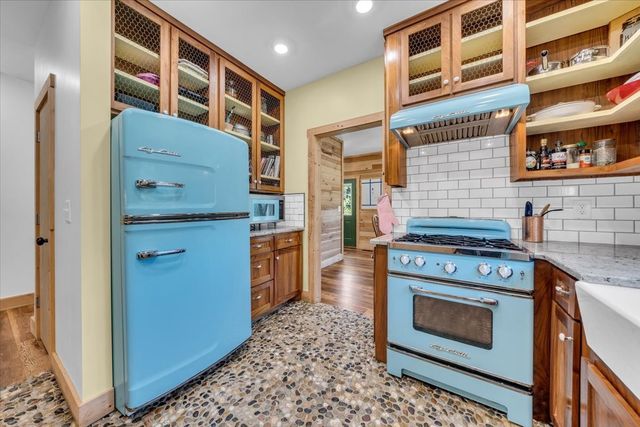 178 Walnut Creek Dr, Manchester, TN 37355