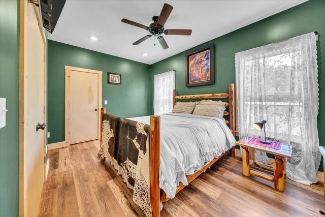178 Walnut Creek Dr, Manchester, TN 37355