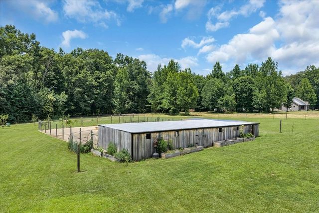 178 Walnut Creek Dr, Manchester, TN 37355