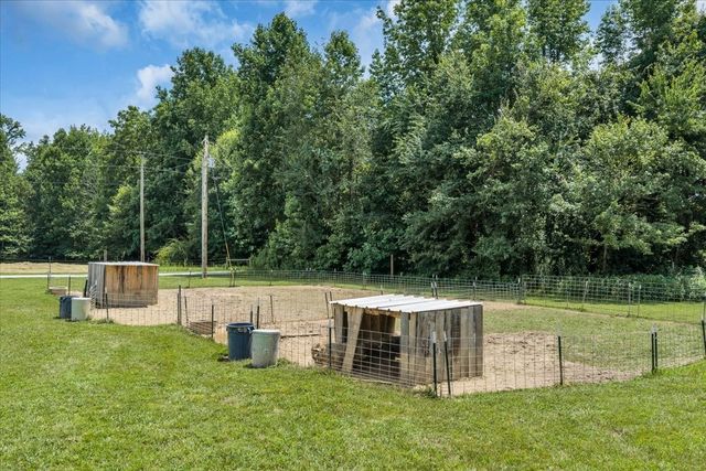 178 Walnut Creek Dr, Manchester, TN 37355