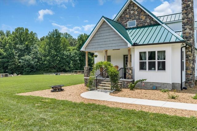 178 Walnut Creek Dr, Manchester, TN 37355