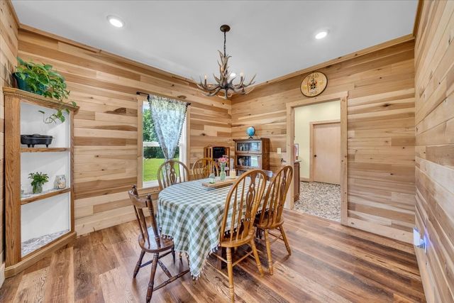 178 Walnut Creek Dr, Manchester, TN 37355