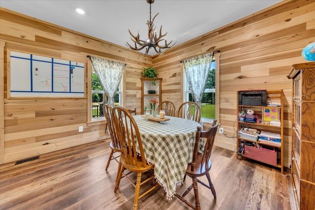 178 Walnut Creek Dr, Manchester, TN 37355
