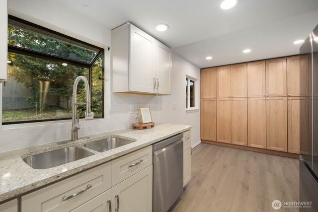 17332 SE 265th Street, Covington, WA 98042