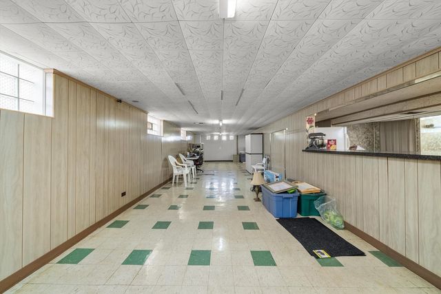 3839 W 68th Place, Chicago, IL 60629