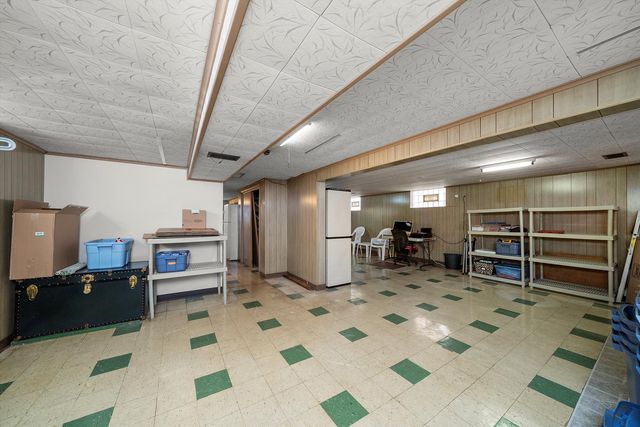 3839 W 68th Place, Chicago, IL 60629