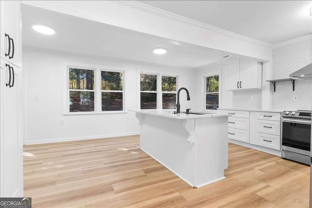 85 N Greenwood dr Drive, Carrollton, GA 30117