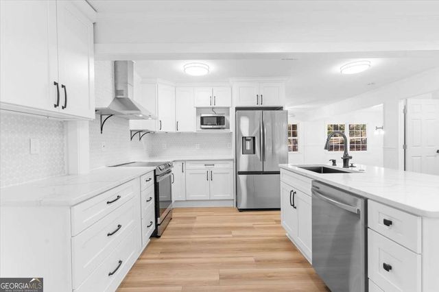 85 N Greenwood dr Drive, Carrollton, GA 30117