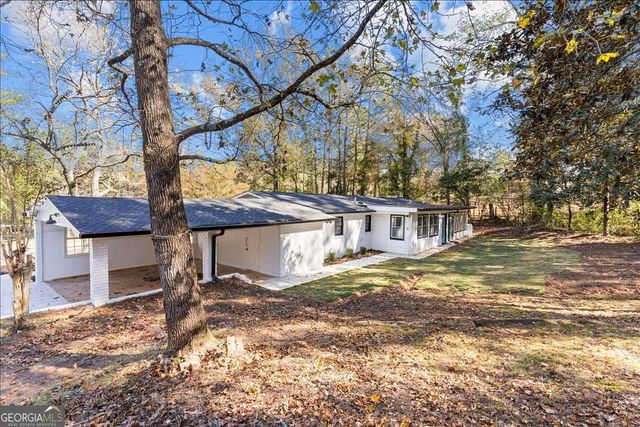 85 N Greenwood dr Drive, Carrollton, GA 30117