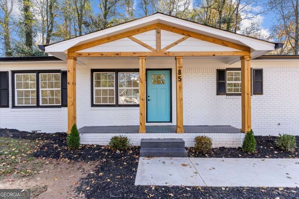 85 N Greenwood dr Drive, Carrollton, GA 30117