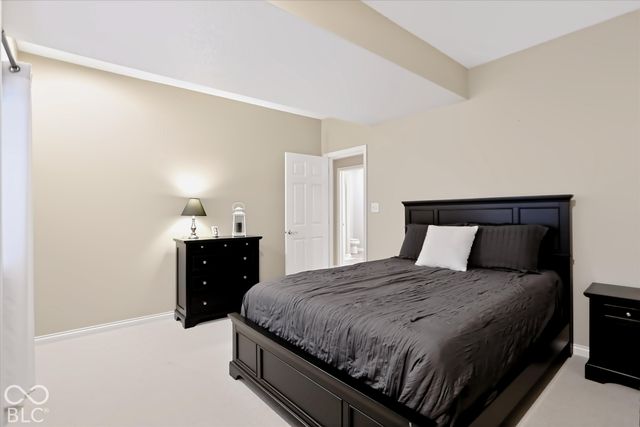 1055 Old Eagle Way, Greenwood, IN 46143