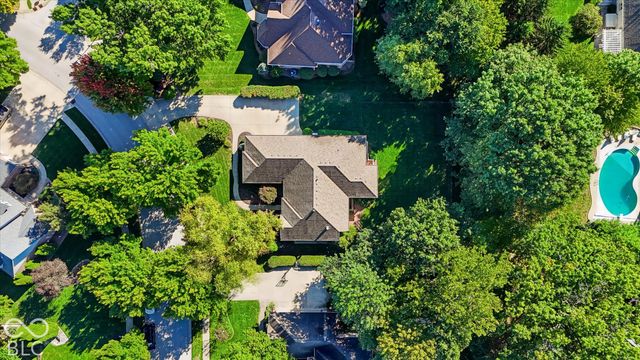 1055 Old Eagle Way, Greenwood, IN 46143