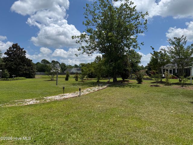 3008 Lagar Lane, Wilmington, NC 28405