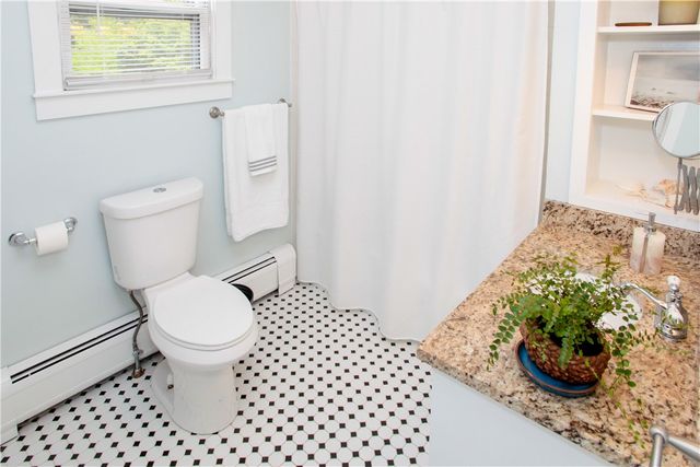 446 Bellevue Avenue 6, Newport, RI 02840