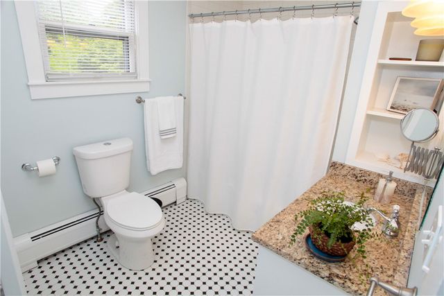 446 Bellevue Avenue 6, Newport, RI 02840