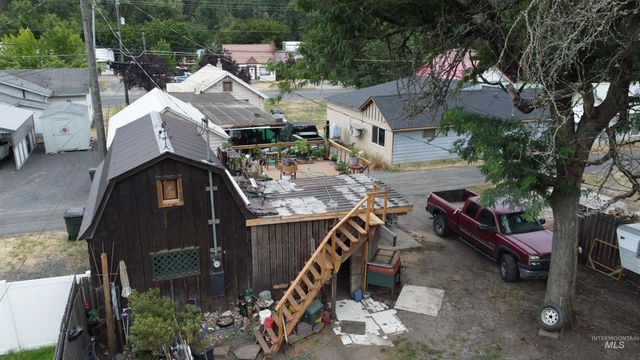 619 Brown Ave, Orofino, ID 83544