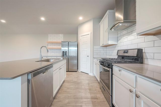 2920 Gunnersbury Drive, Houston, TX 77047