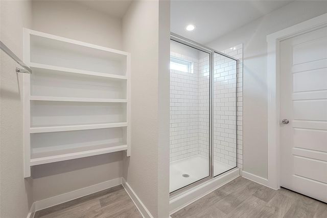 2920 Gunnersbury Drive, Houston, TX 77047