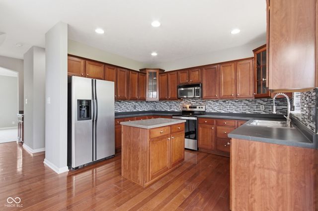 13466 Lablanca Bend, Carmel, IN 46074
