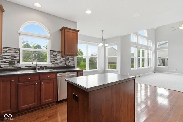 13466 Lablanca Bend, Carmel, IN 46074