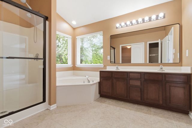 13466 Lablanca Bend, Carmel, IN 46074