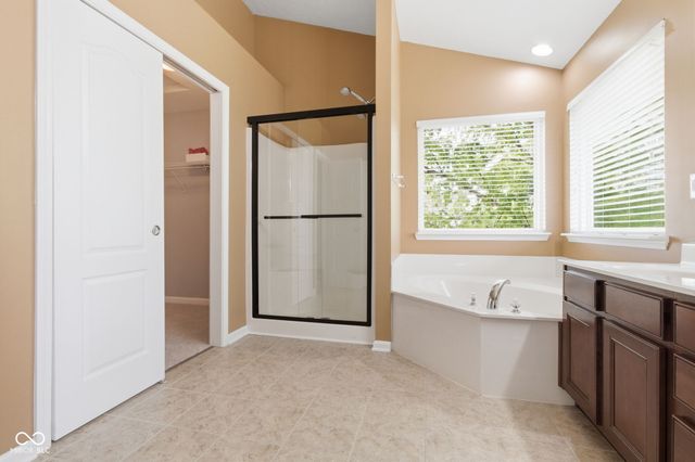 13466 Lablanca Bend, Carmel, IN 46074