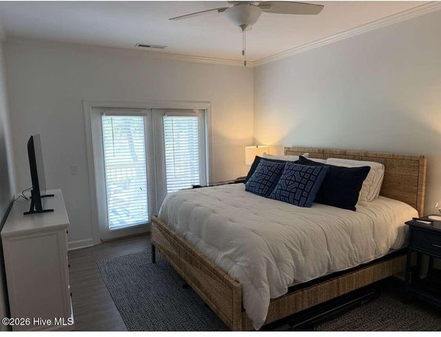 102 Oceangreens Lane, Oak Island, NC 28465