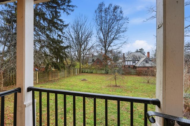 6649 Bantry Avenue, Cincinnati, OH 45213