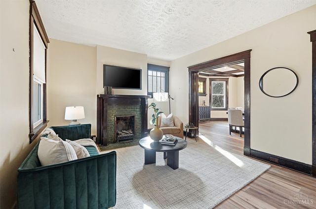 6649 Bantry Avenue, Cincinnati, OH 45213