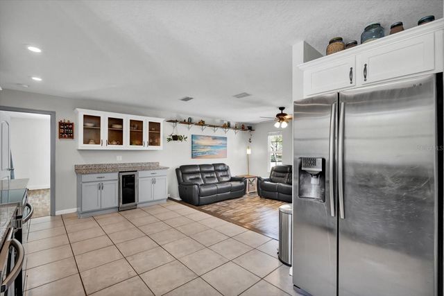 245 COUNTRY CIRCLE DRIVE E, Port Orange, FL 32128