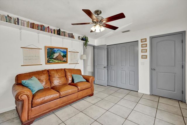 245 COUNTRY CIRCLE DRIVE E, Port Orange, FL 32128