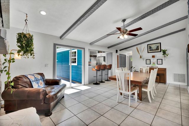 245 COUNTRY CIRCLE DRIVE E, Port Orange, FL 32128