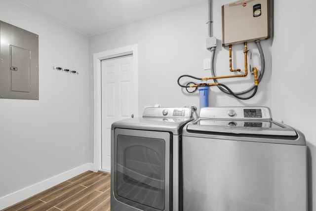 204 W Whitney Drive, Jupiter, FL 33458