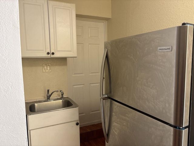 911 Opa Locka Boulevard, Miami, FL 33168