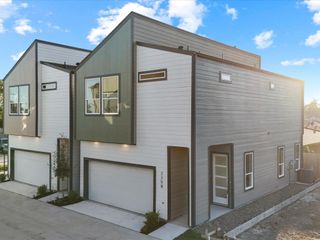 227 Noras Lane A, Houston, TX 77022