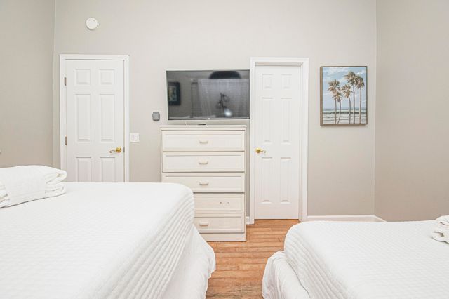 17135 Front Beach Road UNIT 23, Panama City Beach, FL 32413