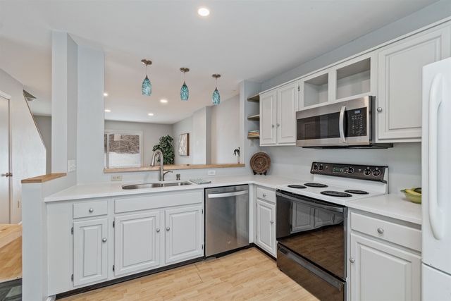 71 Ti Lane, Shelburne, VT 05482